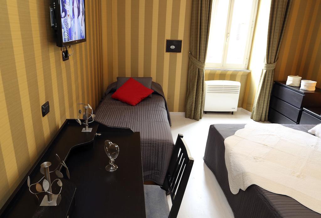 Caracciolo Guest House Rome Room photo