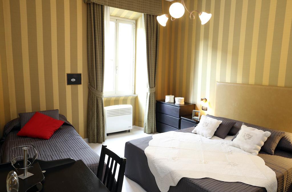 Caracciolo Guest House Rome Room photo